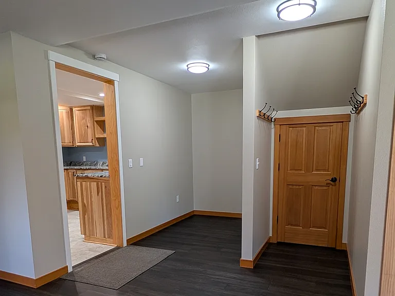 5482 Bayview Rd #B — Photo 34