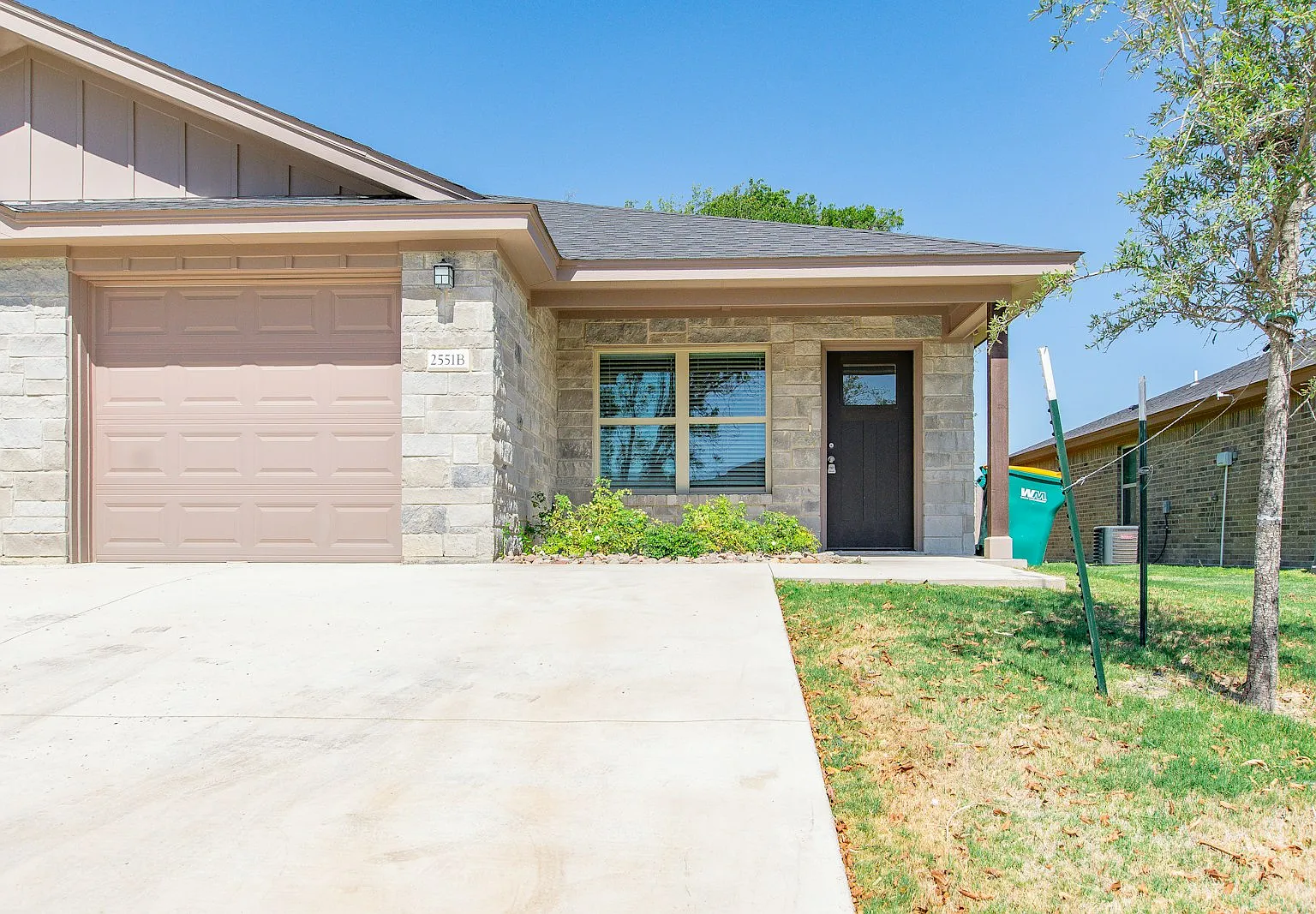 2551 Leroy Lane, Unit B — Photo 1