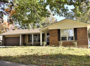 3588 Hirondelle Ln, Florissant, MO