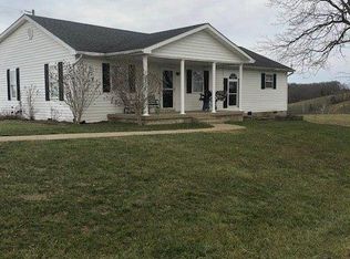 819 Springdale Rd, Maysville, KY 41056