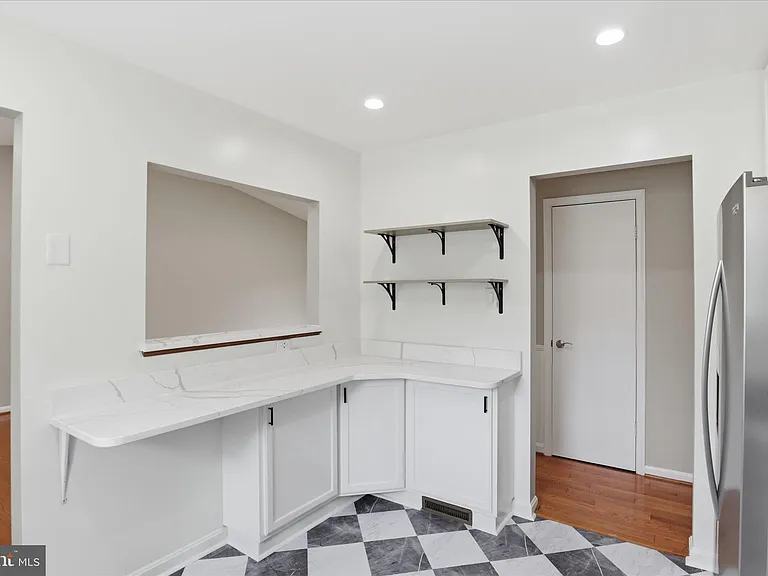 7264 Twilight Ct — Photo 18
