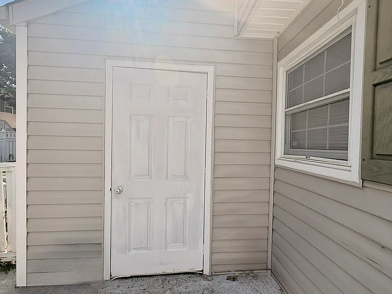 8518 Castle Pine Ct — Photo 24