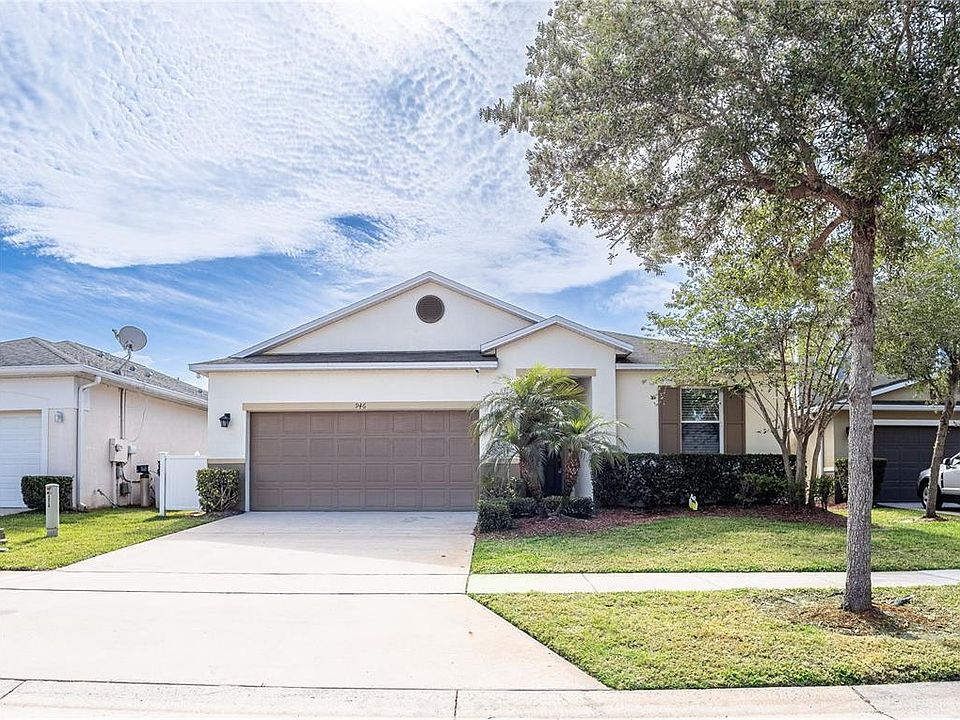 1st image of 946 EMERALD GREEN COURT