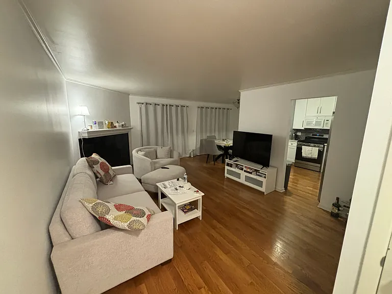 7030 Newport Dr — Photo 7