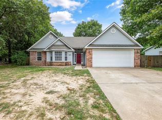 127 Rillington Dr, Bella Vista, AR 72714