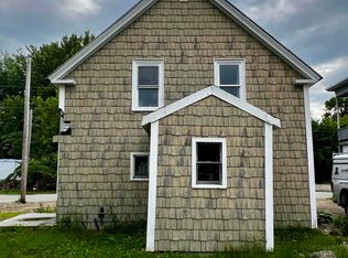 13 Holman Ave, Mexico, ME 04257