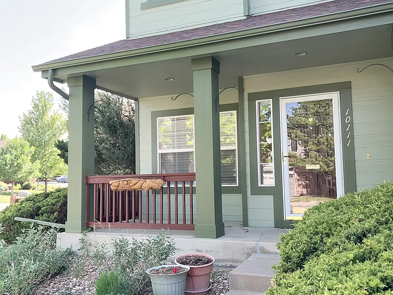 Entrance to the property