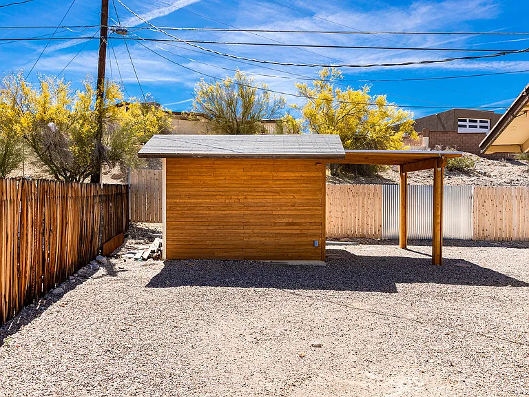 2312 Warbler Ln — Photo 37