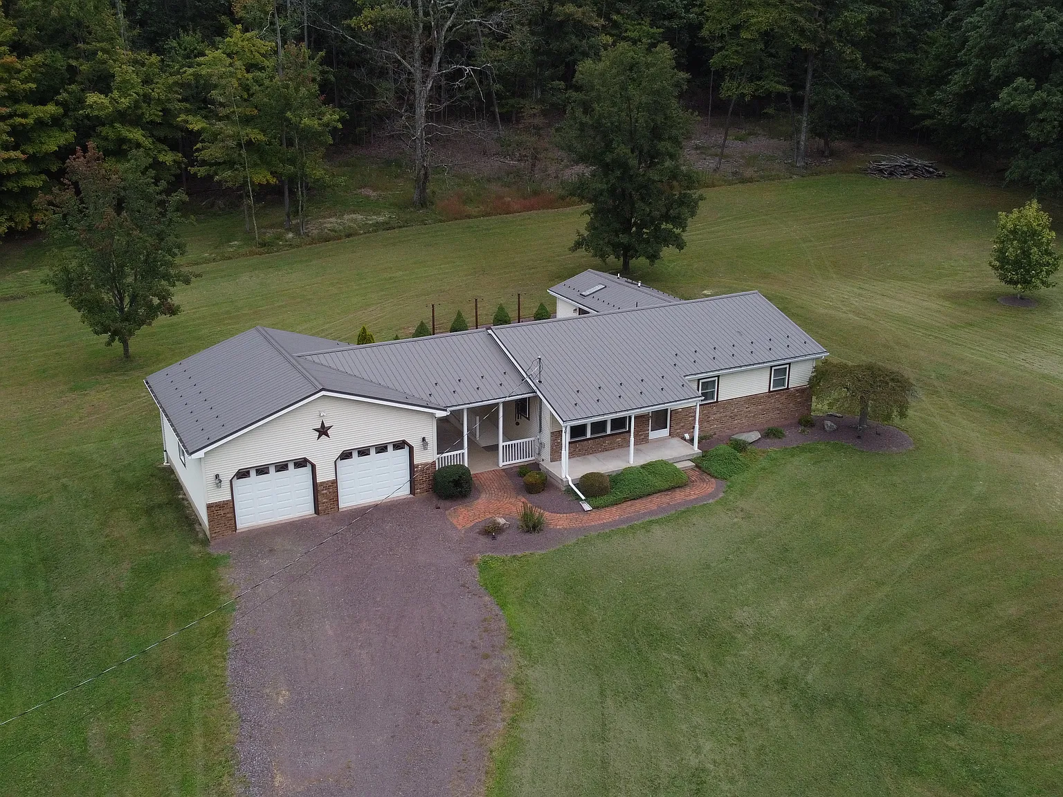 2 bed, $1,850 — Photo 2