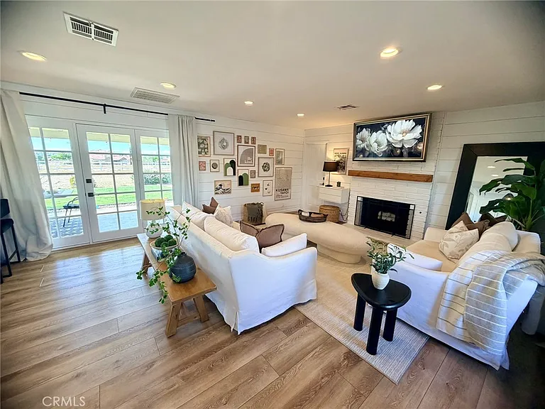 19230 Pinto Way — Photo 24