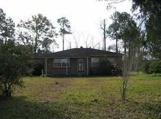 614 E Pedigo Ave, Foley, AL 36535