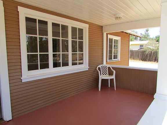 3rd image of 2301 Park Dr