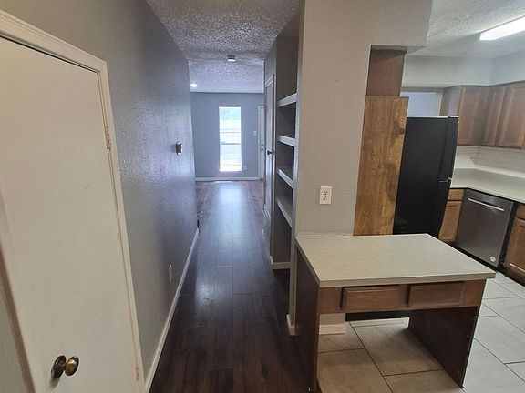 4th image of 4906 Ali Ave APT 4