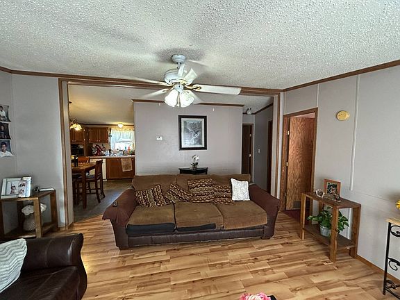 5th image of 3132 River Rd