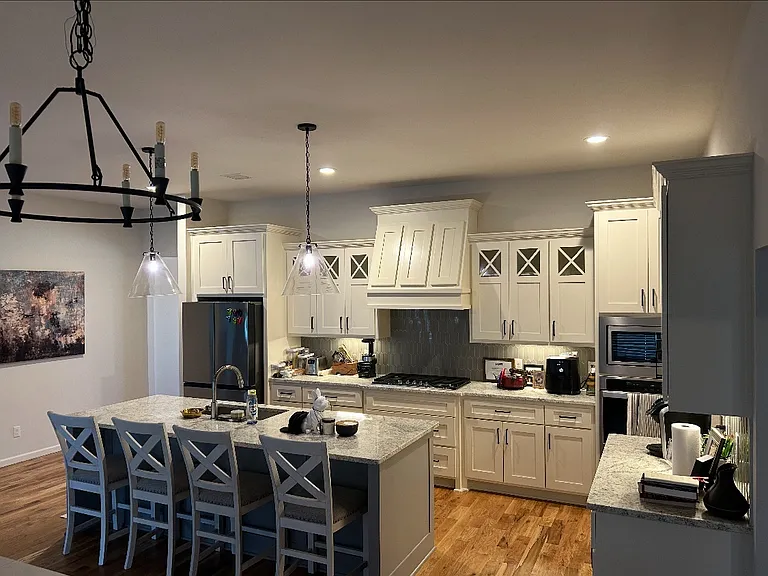 13985 S 21st Ct E — Photo 1