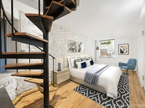 335 West 21st Street image 8 of 12