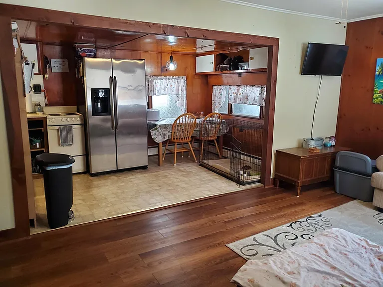 1311 Aquetuck Rd — Photo 3
