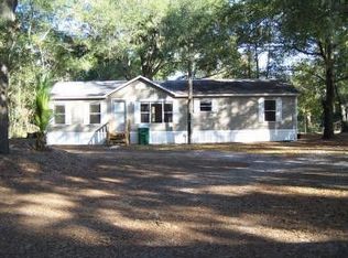 334 NE 9th St, Trenton, FL 32693