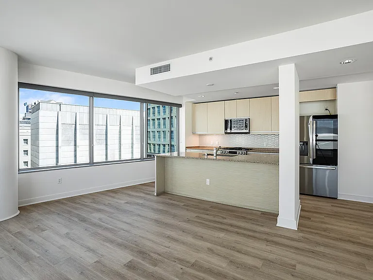 360 Residences — Photo 31