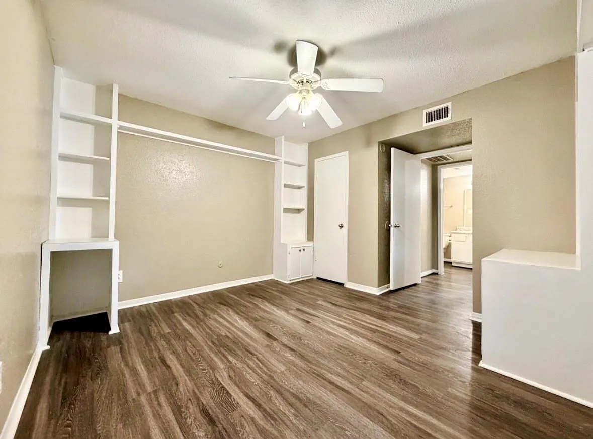 2 bed, 2.0 bath, 1014 sqft, $1,100 — Photo 4