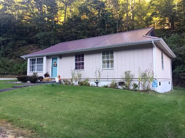 160 C Vanhoose Rd, Wittensville, KY 41274