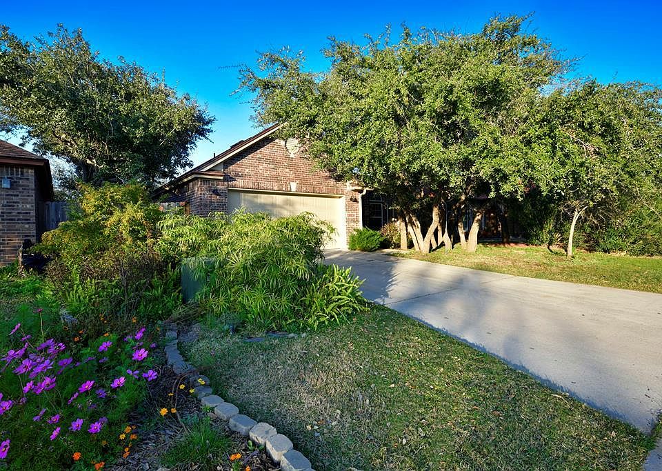 1st image of 185 Heron Oaks