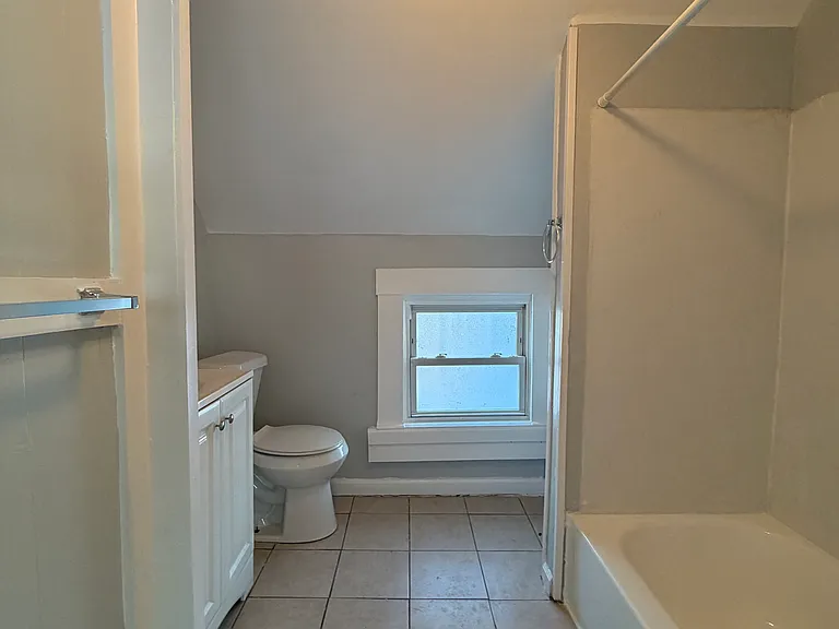 3119 W 56th St #1 — Photo 10