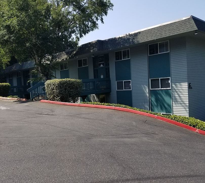 1st image of 1256 Weiland St APT C10