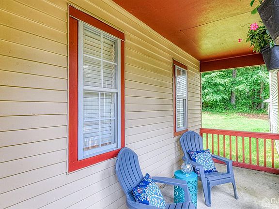 4th image of 1110 Hickory Ct #1110