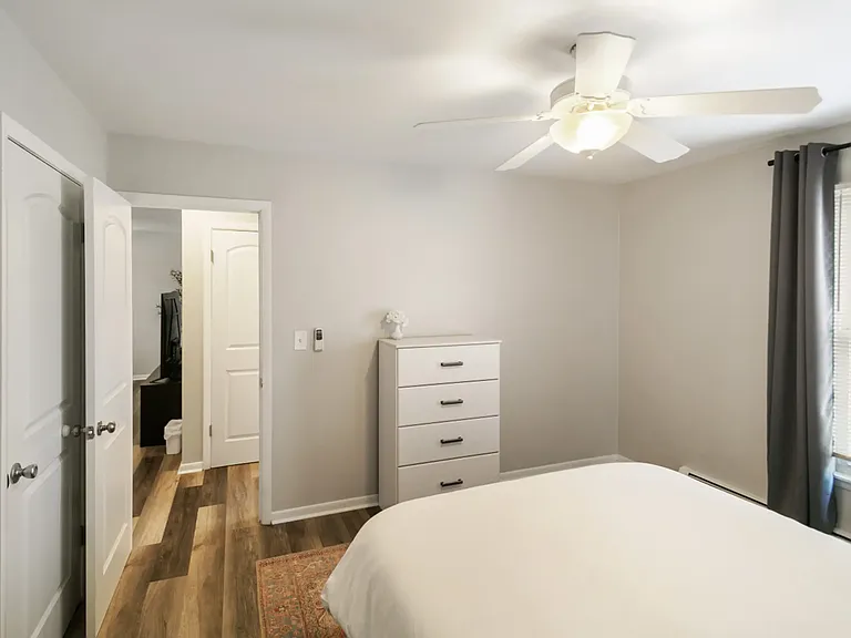 119 W Rockland Rd #1B — Photo 11