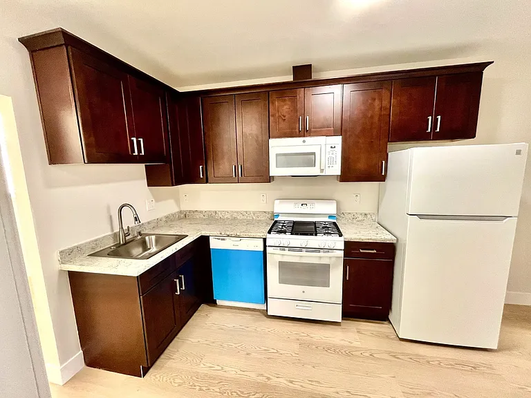 Spectacular, Completely Renovated 2 Bed/1 Bath Fully — Photo 3