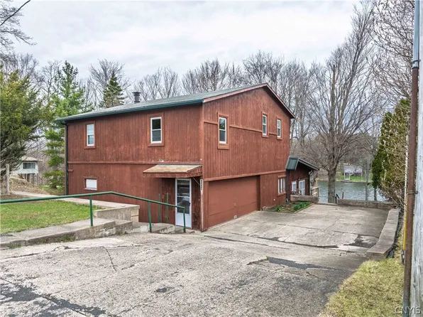 14684 Ingersoll Rd, Sterling, NY 13156