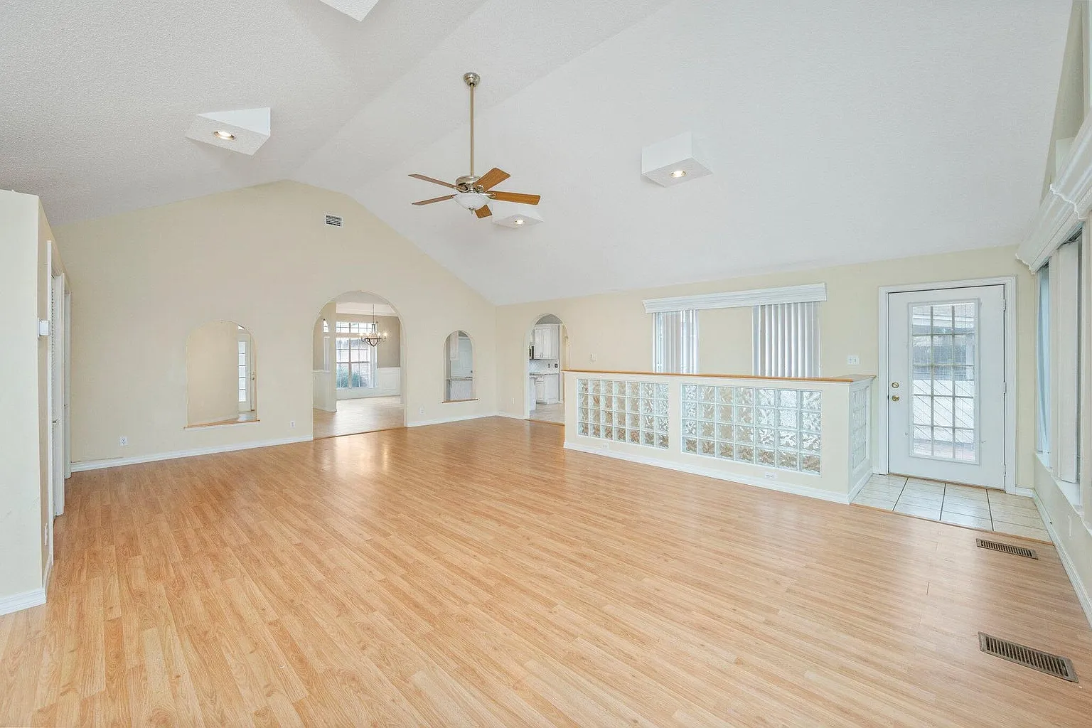 Ashley Maria Court- 2700 - 1 — Photo 3