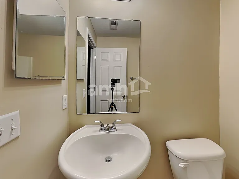 2138 Clay Stone Pl — Photo 17