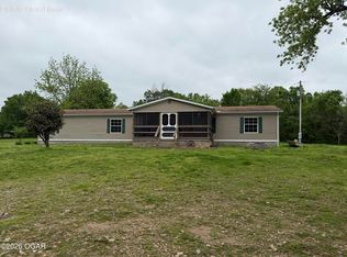 9664 Bethel Rd, Seneca, MO 64865