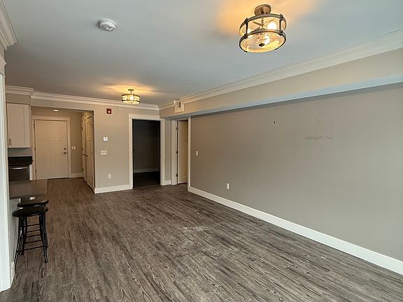 5th image of 3510 Lafayette Rd Unit 101