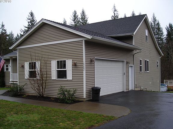 4th image of 18202 NE 384th St