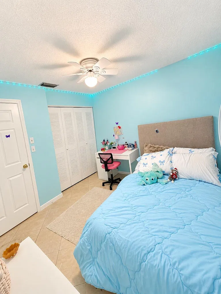 3 bed, 1332 sqft, $3,400 — Photo 1