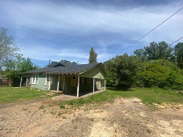 2nd image of 1410 S 12th St