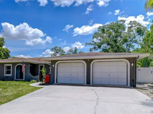 1291 Raleigh Ct, Tarpon Springs, FL 34689