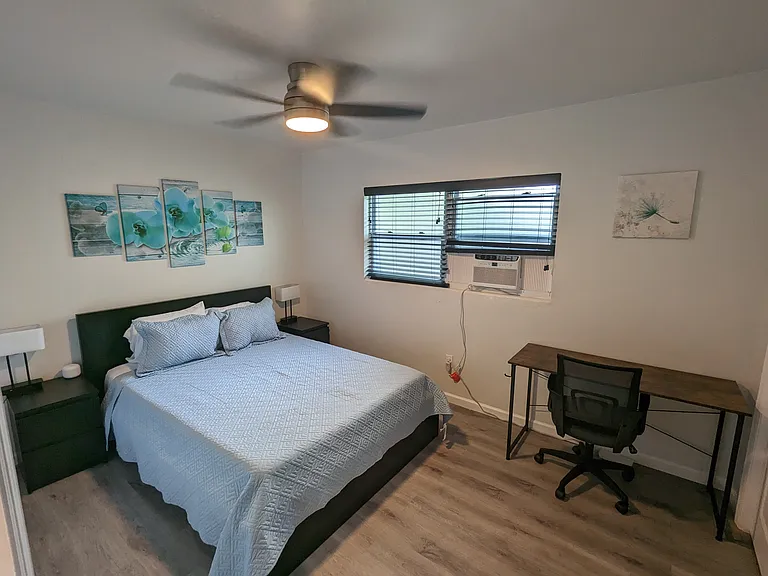 519 Florida Ave — Photo 8