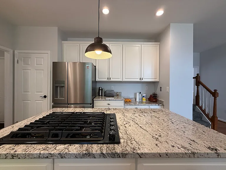 8011 Lions Crest Way — Photo 12