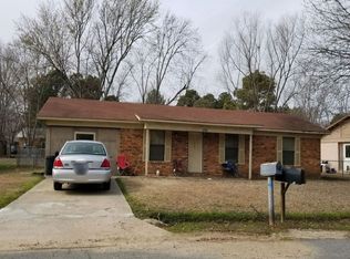 1208 Chestnut St, Lonoke, AR 72086