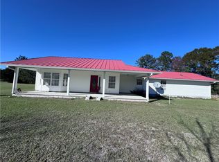 114 Travis Ln, Nahunta, GA 31553