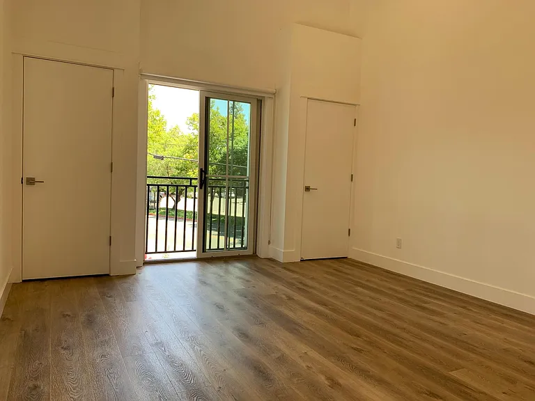 4795 Augustine St #3 — Photo 18