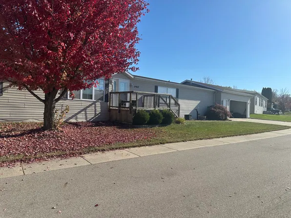 2962 Stonewood Ln #144, Hudsonville, MI 49426