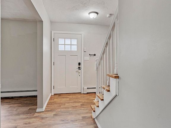 4th image of 20 Battles Rd