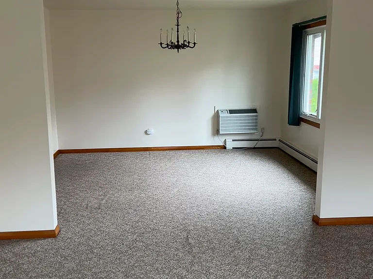 366 Wilson Ave #2 — Photo 7
