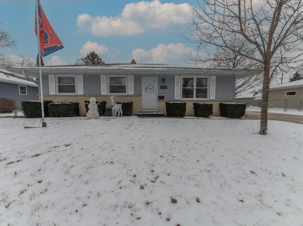 2125 S Palm Street, Janesville, WI 53546