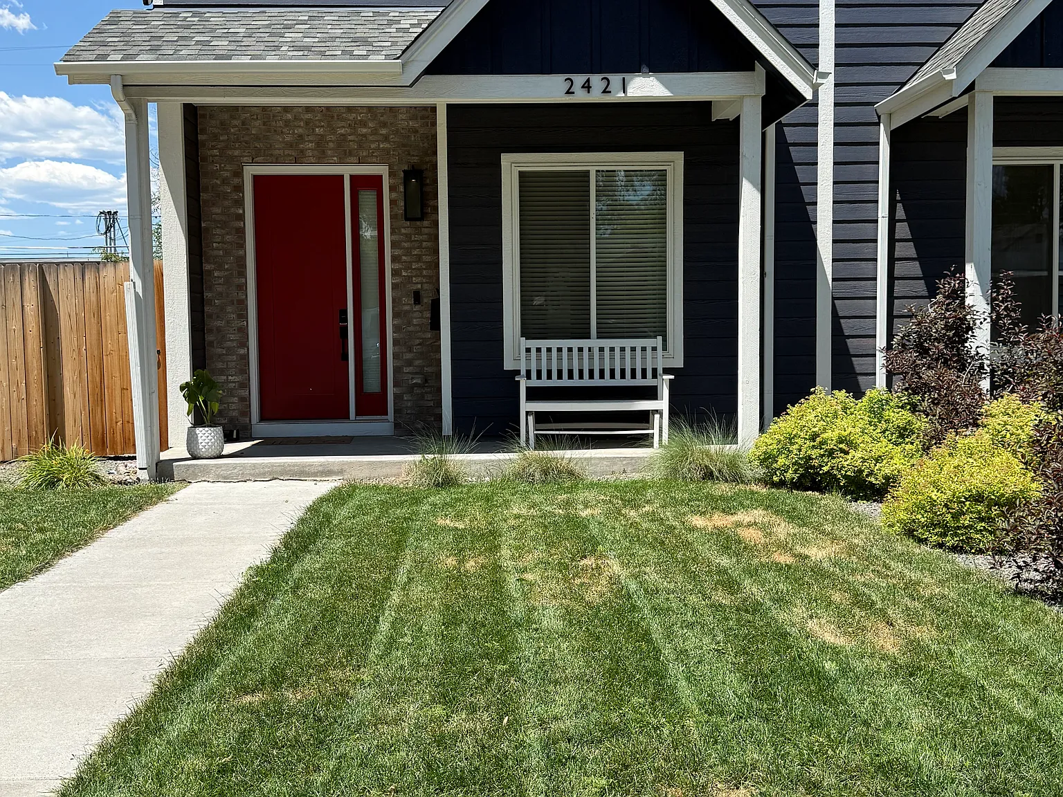 2421 S Cherokee St — Photo 2